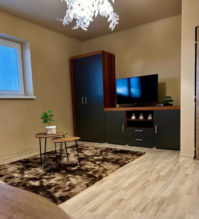 Garzon/ Studio apartment Sahy Esterno foto
